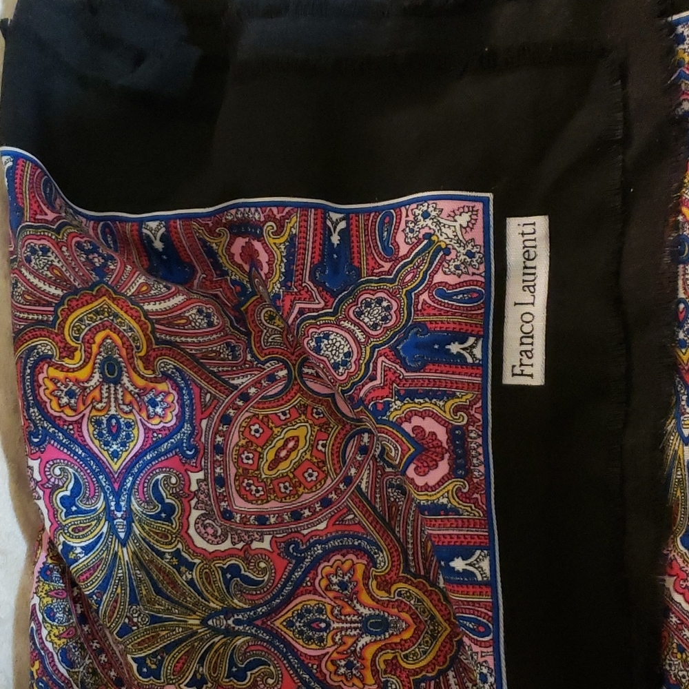 Franco Laurenti scarf